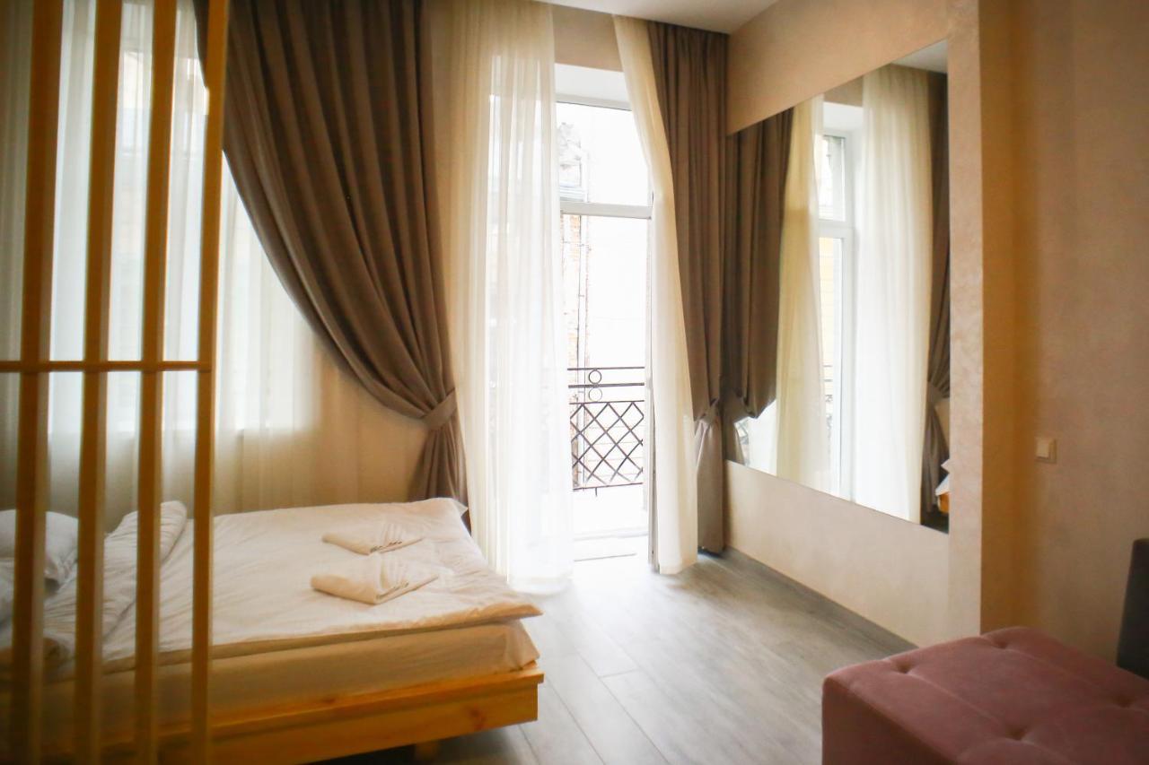 Leogrand Apartment On Drohobycha 4 Leopoli Esterno foto